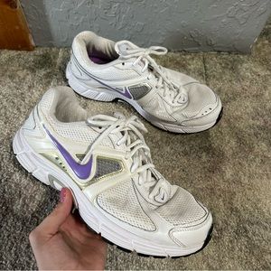 Vintage Nike Sneakers